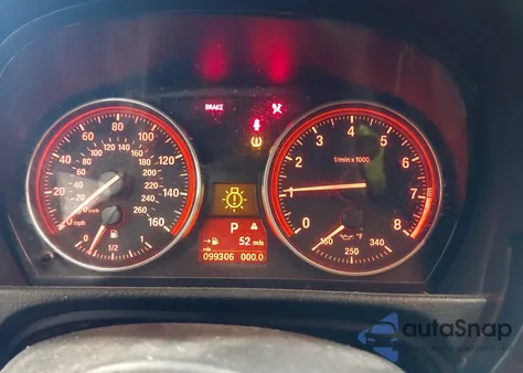 2009 BMW 328I z USA, uszkodzony, nr VIN WBAWR33579P461805